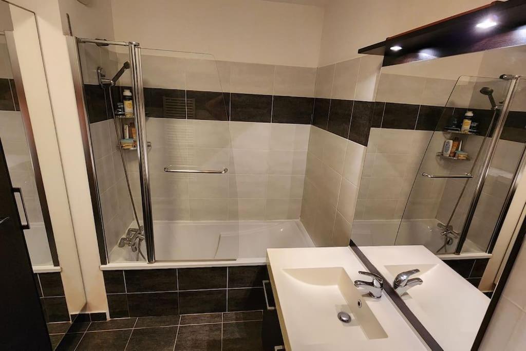 Appartement Voie Lactee Lyon Extérieur photo